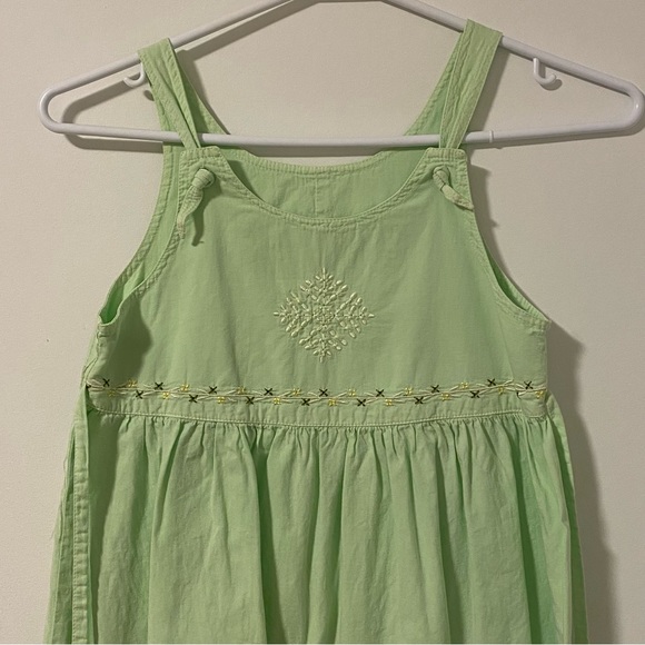 Green Dress - Picture 2 of 3